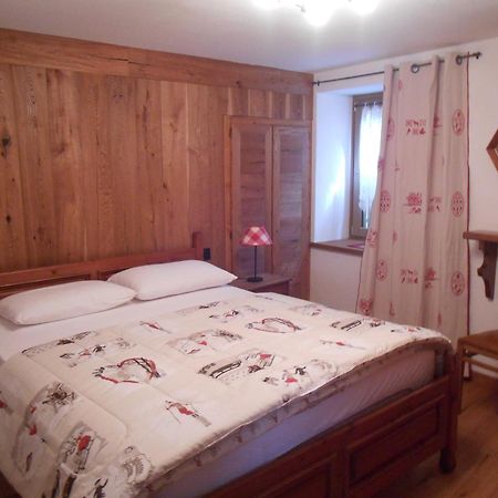 Maison De Meuny Courmayeur Zimmer foto